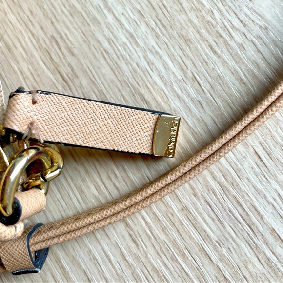 CALVIN KLEIN Saffiano Chainlink Crossbody Bag in Beige [Like New] - Picture 3 of 6